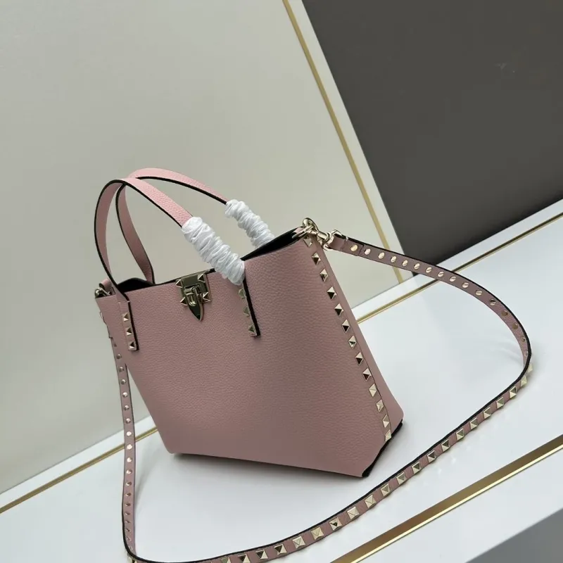Alternative view of Valentino Pink Leather Shopping Bag 28x8x20cm Model 20243