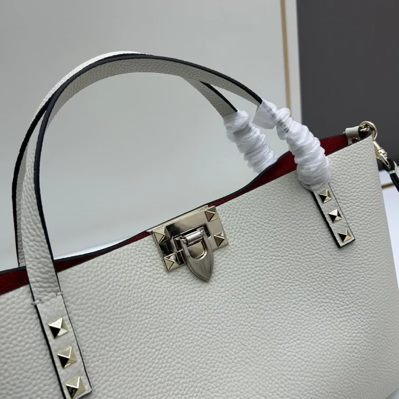 Valentino Cream Leather Tote Bag 20243 - Image 4