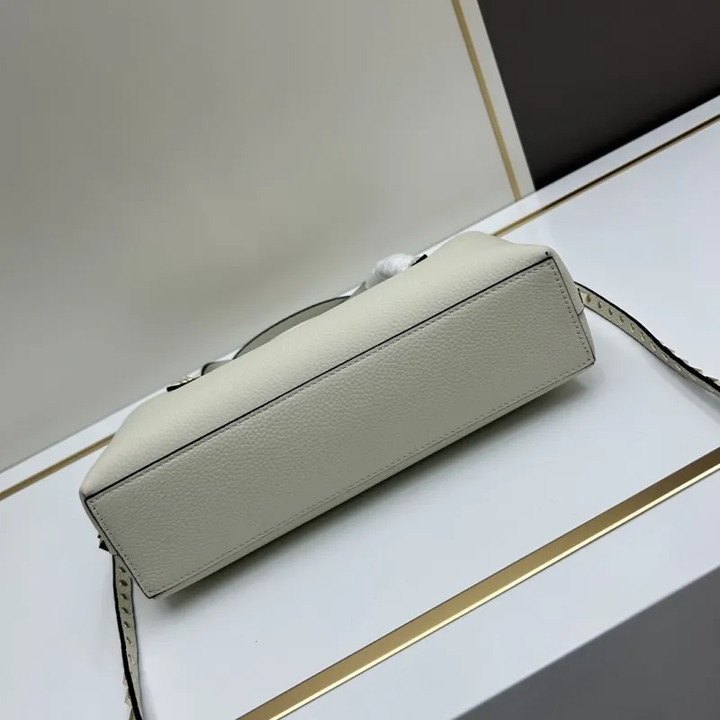 Valentino Cream Leather Tote Bag 20243 - Image 5