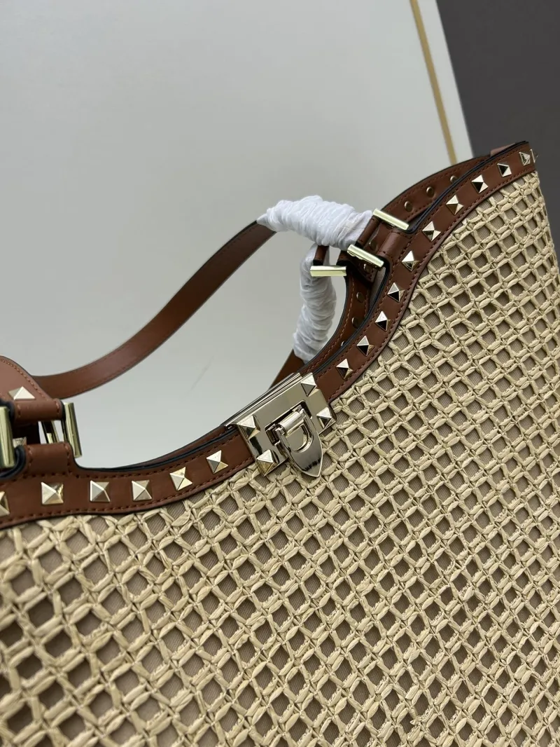 Valentino 20251 Beige Woven Tote Bag - Image 4