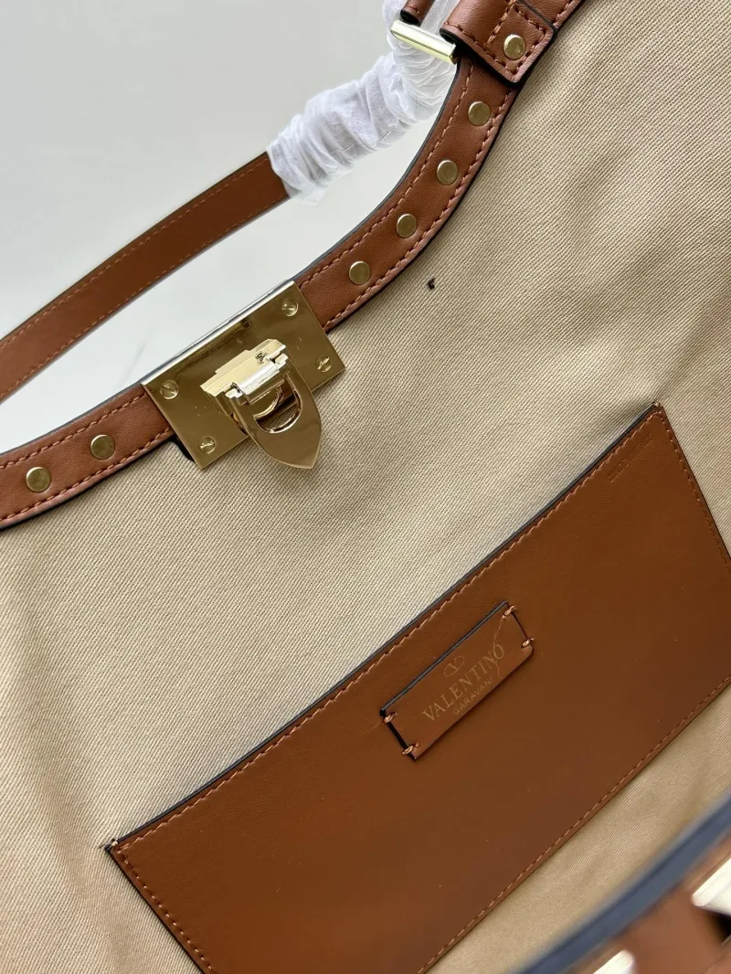 Valentino 20251 Beige Woven Tote Bag - Image 8