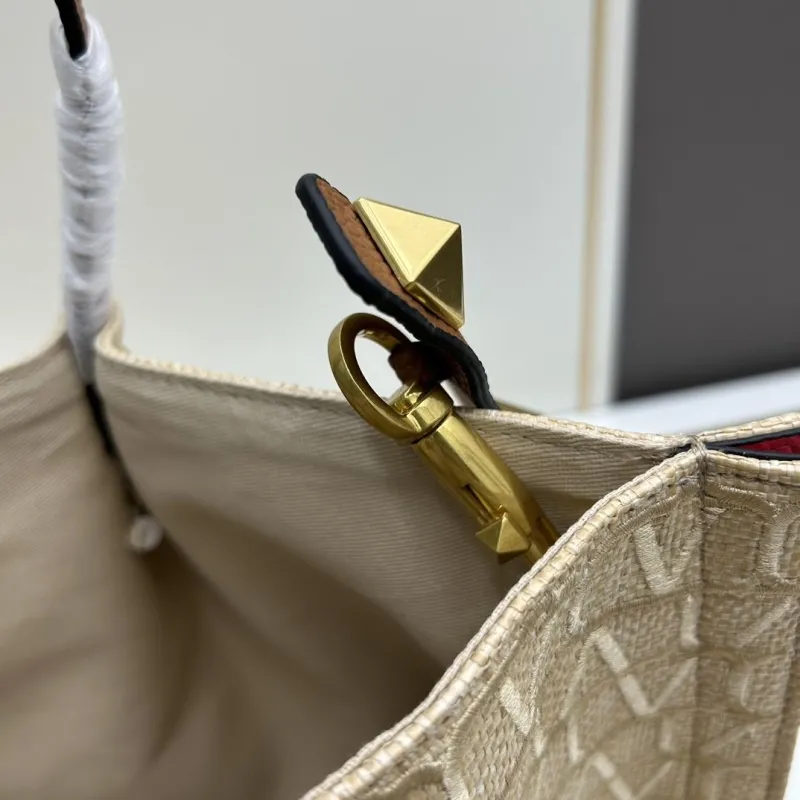 Valentino Shopping Bags-109 - Image 5