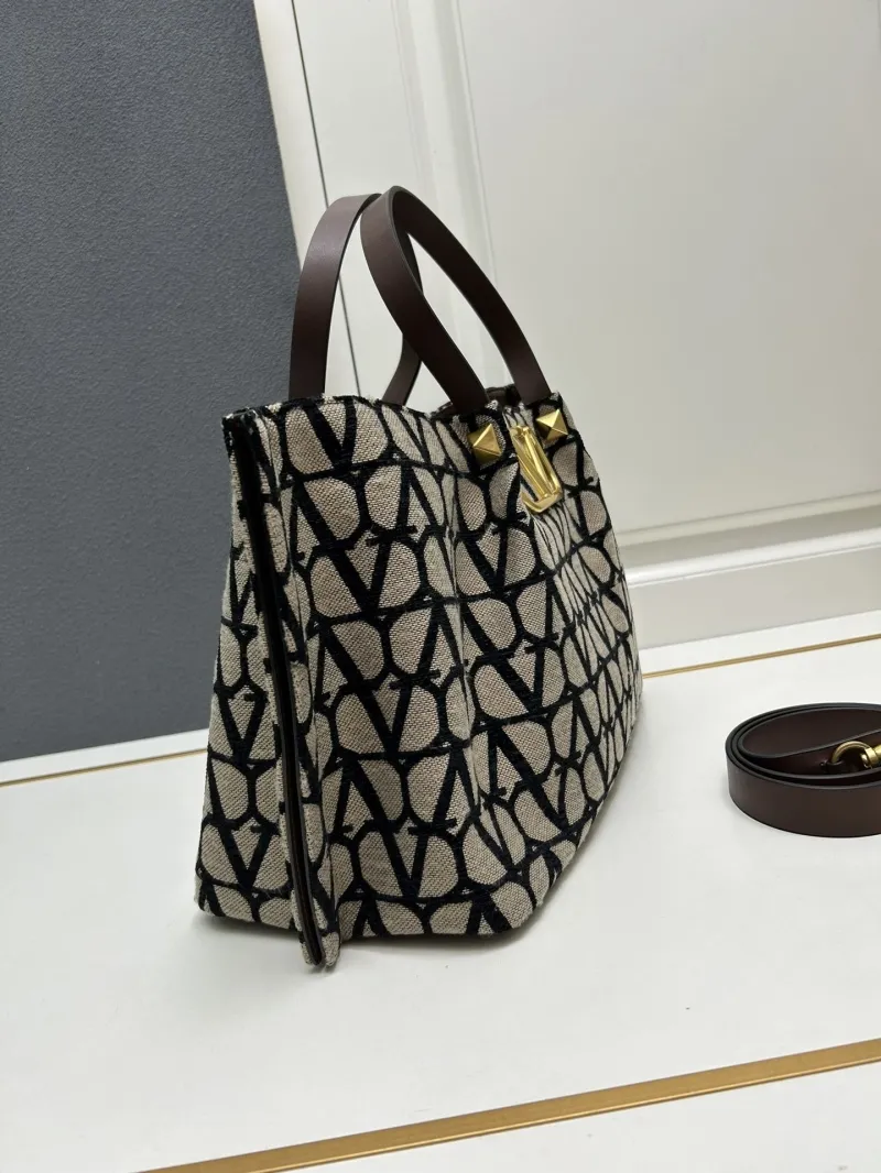 Valentino Beige Black Large Monogram Tote Bag with Pouch - Image 6