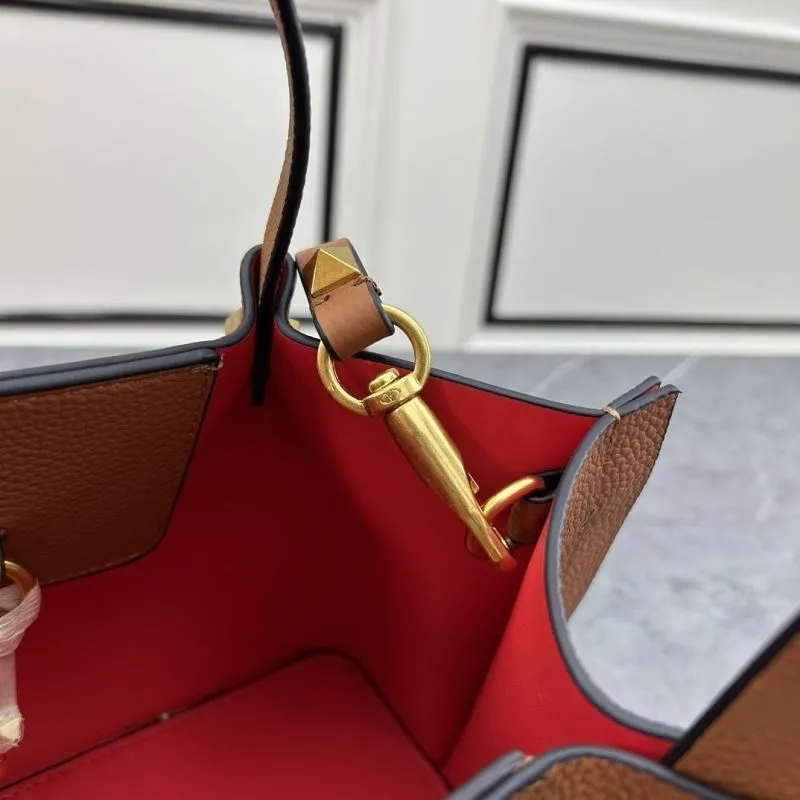 Valentino Brown Leather Tote Handbag - Image 8