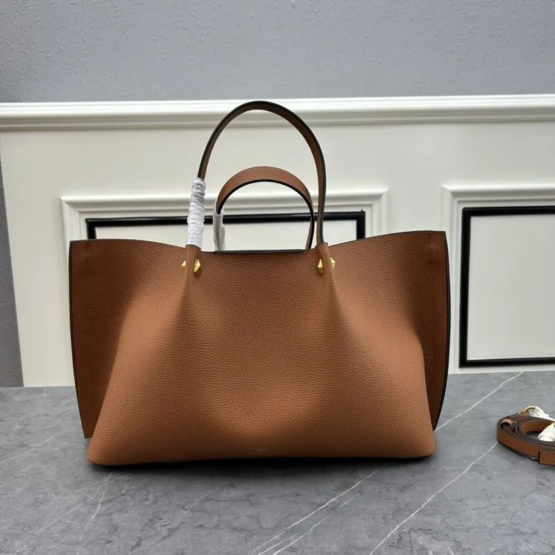Valentino Brown Leather Tote Bag with Small Pouch - Image 3