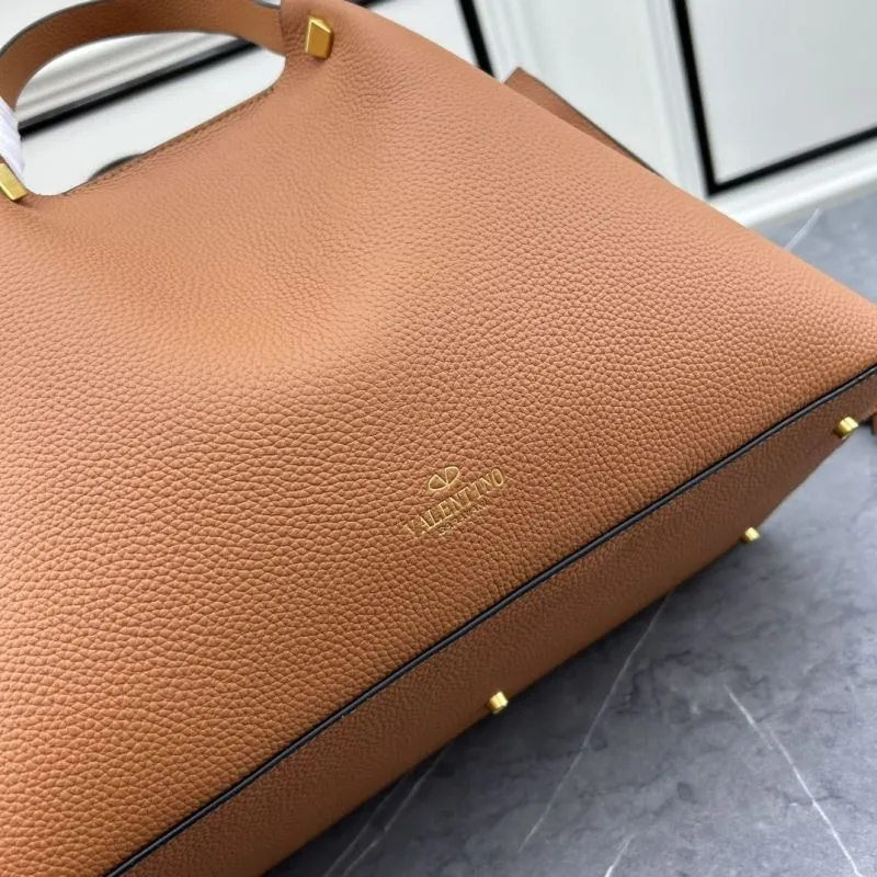 Valentino Brown Leather Tote Bag with Small Pouch - Image 4