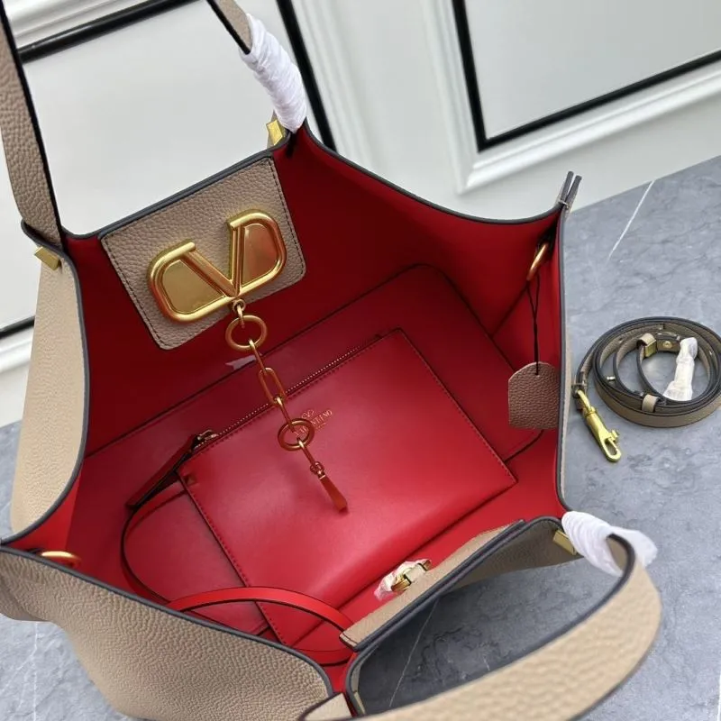 Valentino Beige Leather Tote Bag with Pouch - Image 6