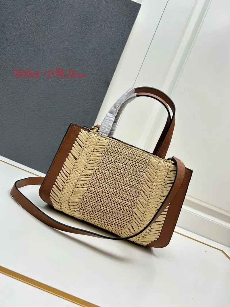 Alternative view of Valentino Shopping Bags-142