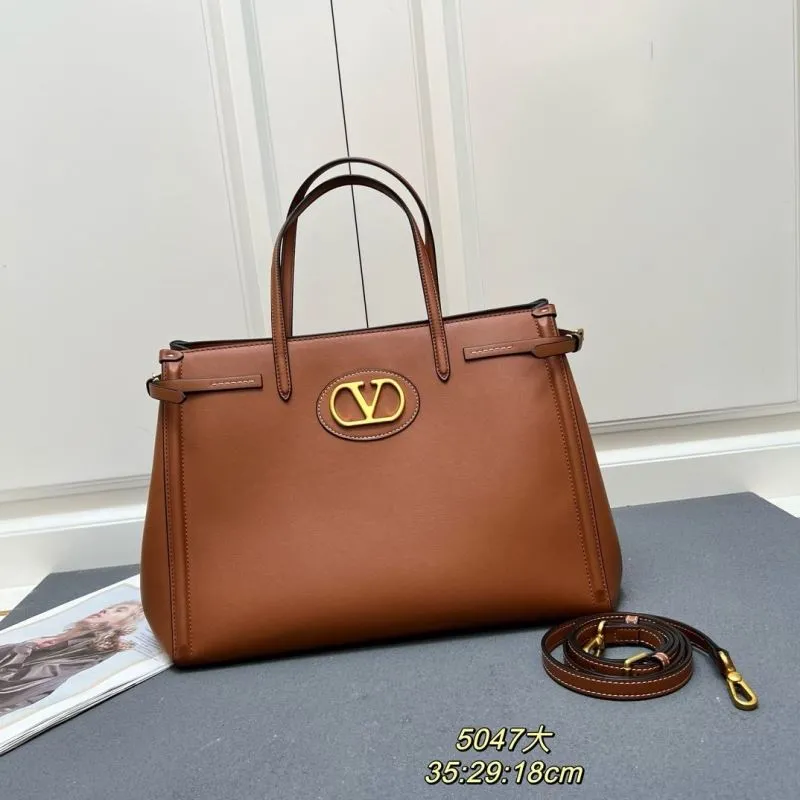 Valentino Shopping Bags-156