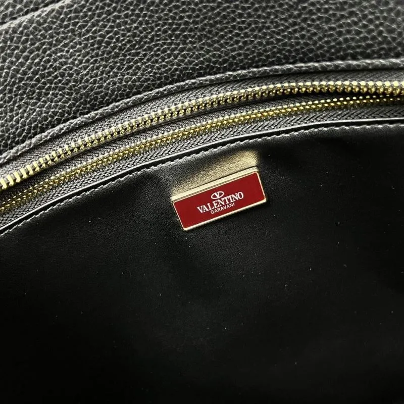 Alternative view of Valentino Shopping Bags-161