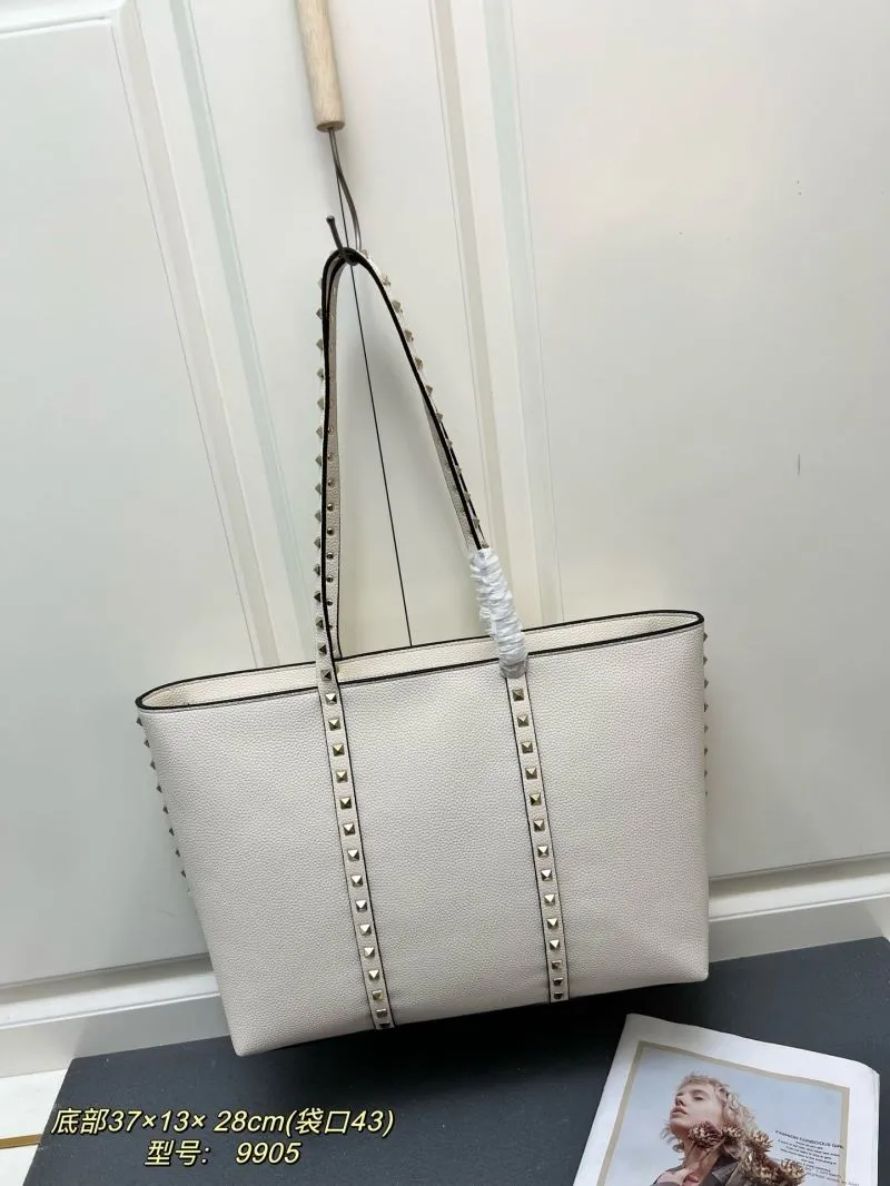 Valentino Shopping Bags-163