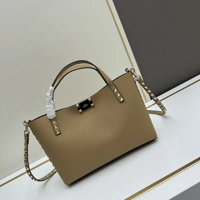 Valentino Beige Tote Handbag 20243 with Pouch - Image 3