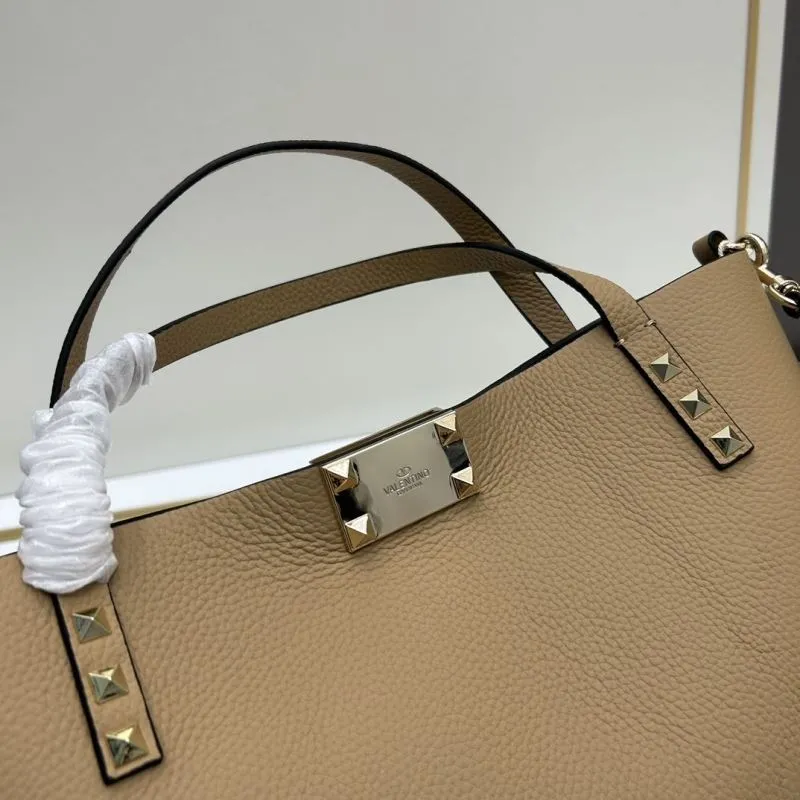 Valentino Beige Tote Handbag 20243 with Pouch - Image 6