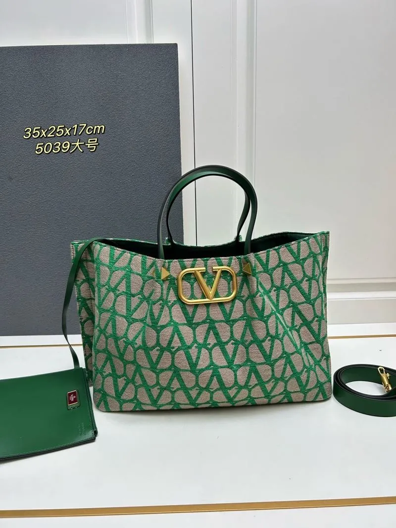 Valentino Shopping Bags-191