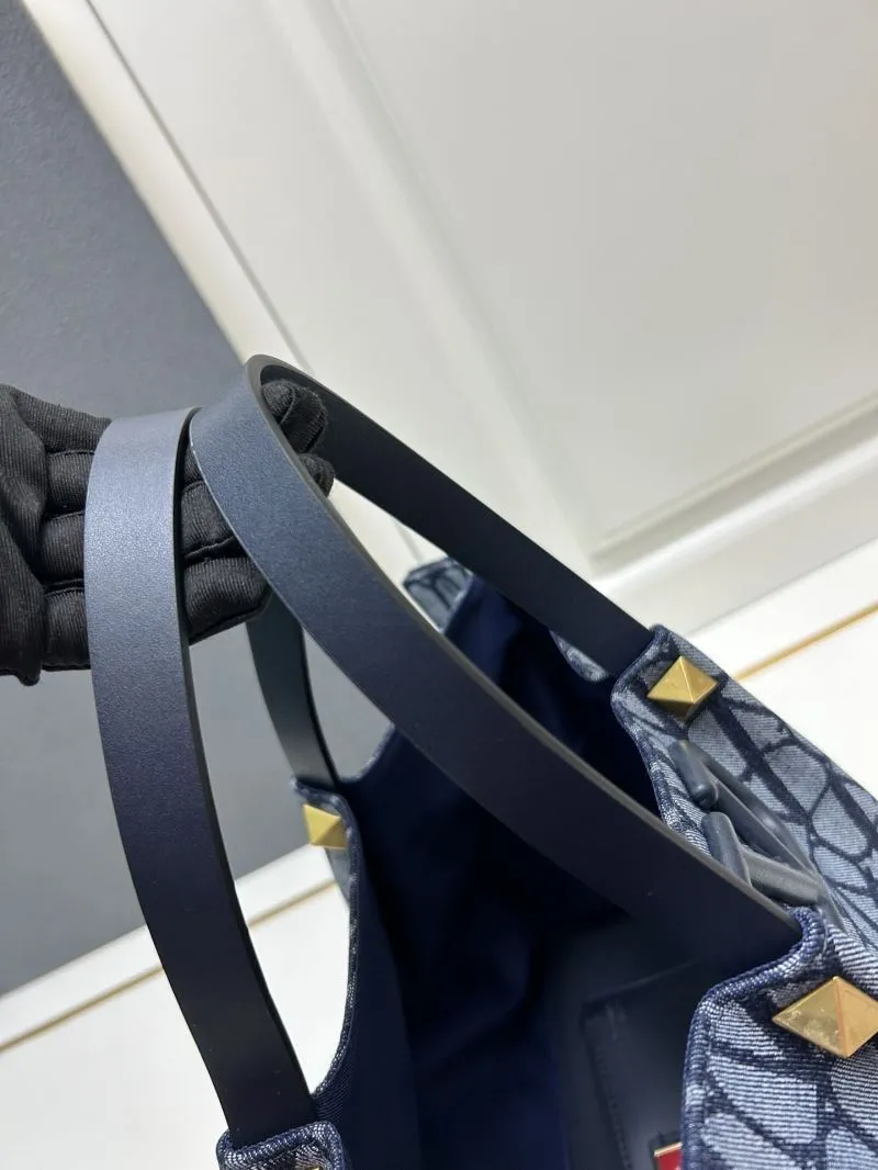 Valentino Large Navy Monogram Tote Bag with Pouch - Image 4