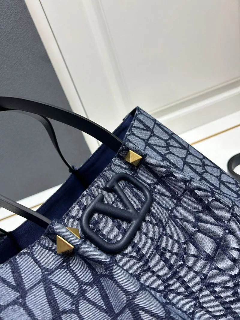 Valentino Large Navy Monogram Tote Bag with Pouch - Image 5