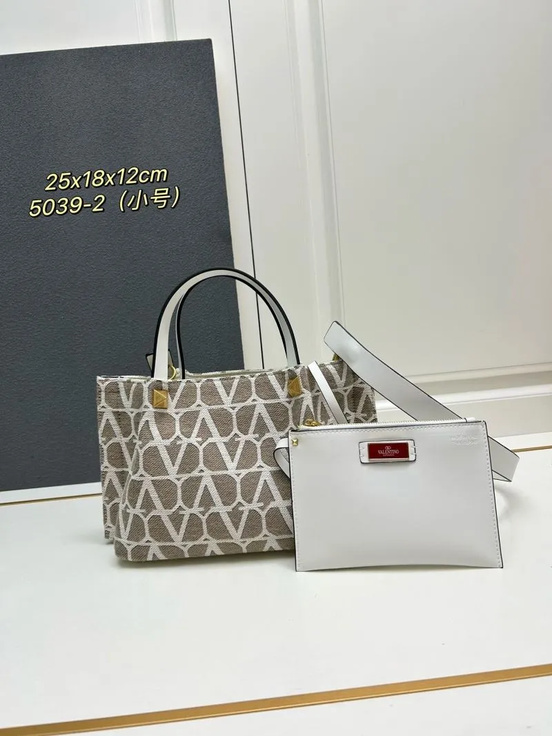 Alternative view of Valentino Shopping Bags-196