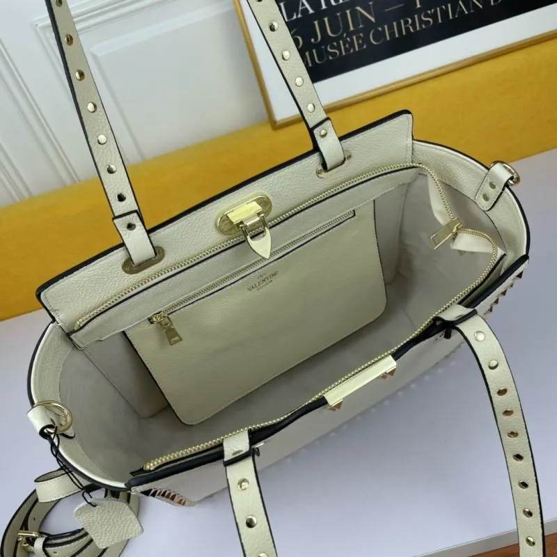 Valentino Cream Rockstud Tote Bag with Crossbody Strap - Image 6