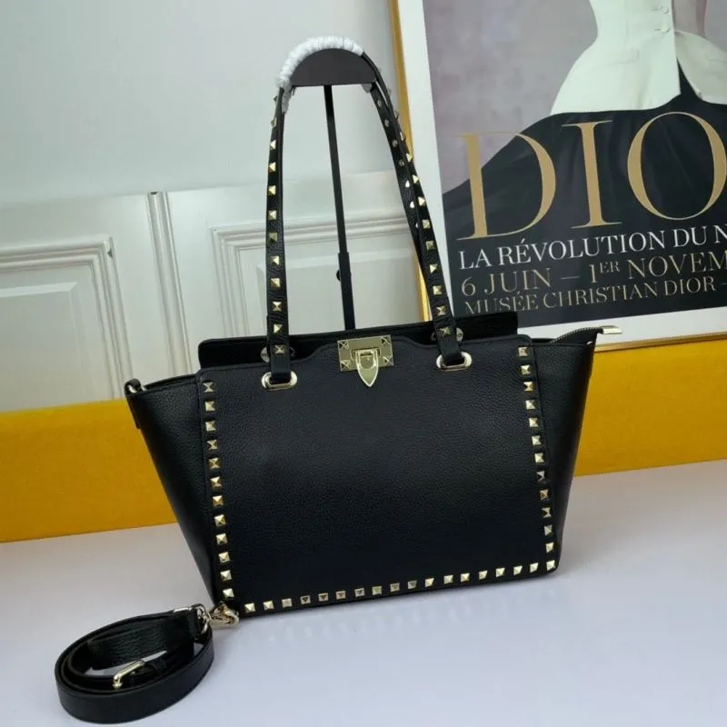 Valentino Shopping Bags-205