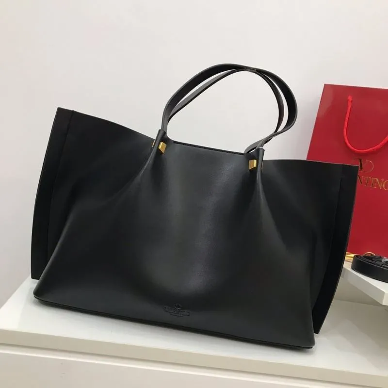 Alternative view of Valentino Shopping Bags-207