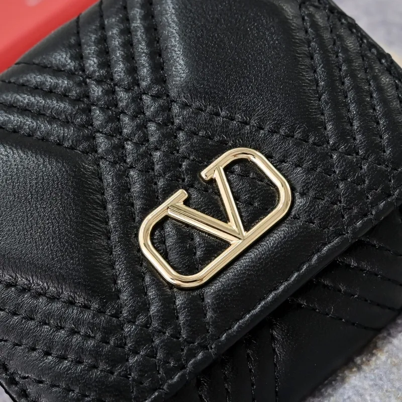 Valentino Garavani Black Quilted Leather Wallet - Image 5
