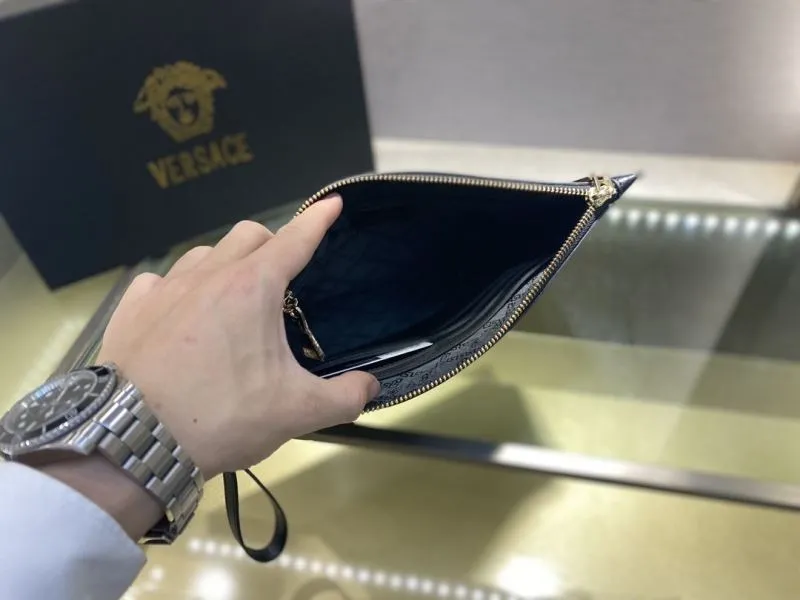 Versace Black Leather Wristlet Clutch Bag - Image 8