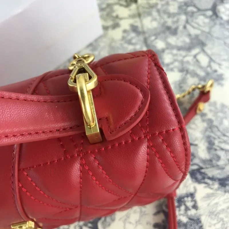 Versace Red Quilted Leather Top Handle Handbag - Image 3