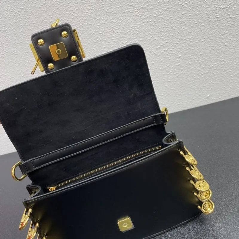 Women's Black Leather Handbag FF3381 26cm - Image 8