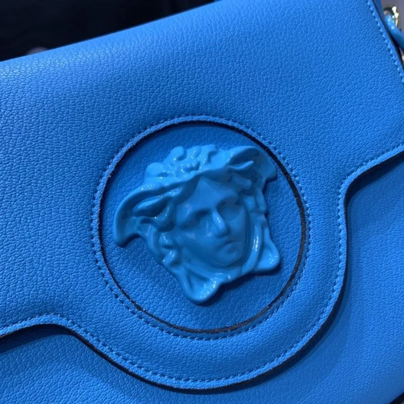 Versace Blue Crossbody Handbag with Chain 26-12-20 cm - Image 4