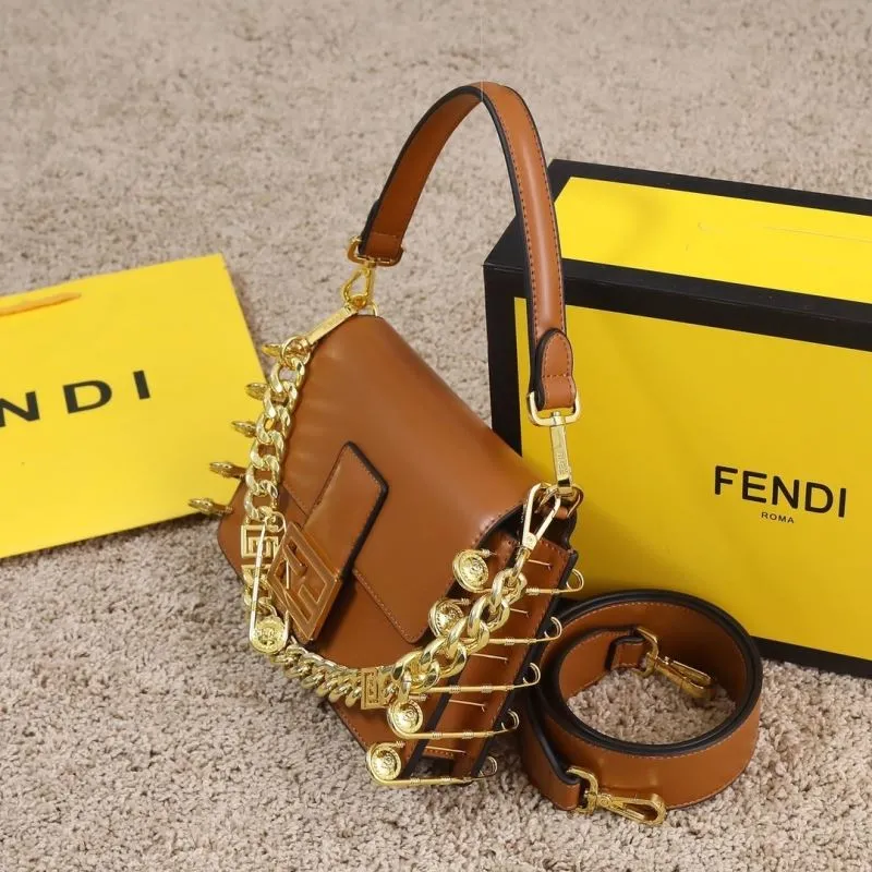 Fendi Brown Leather Shoulder Bag - Image 5