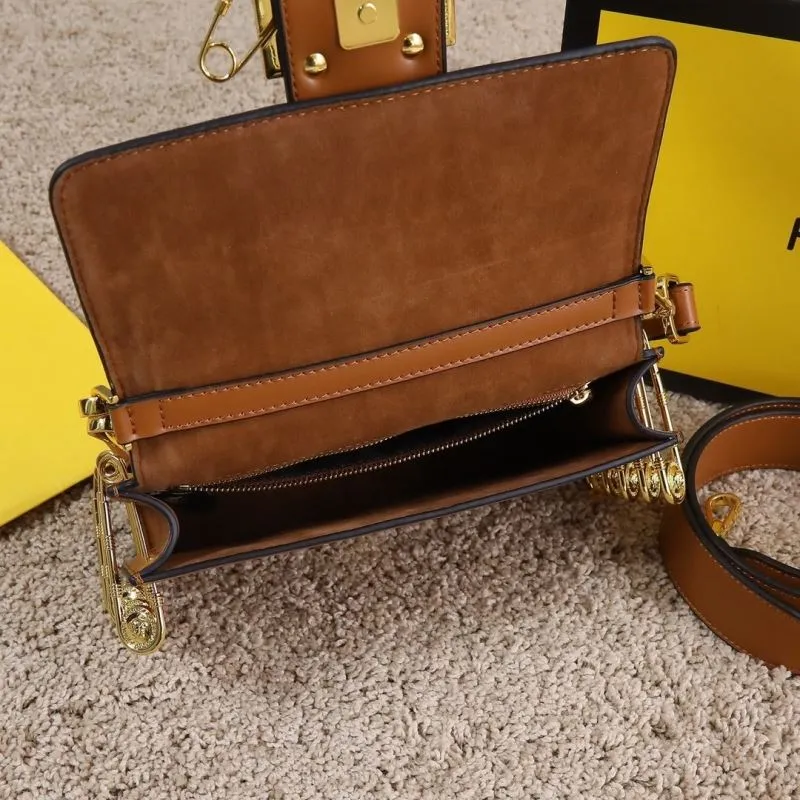 Fendi Brown Leather Shoulder Bag - Image 9