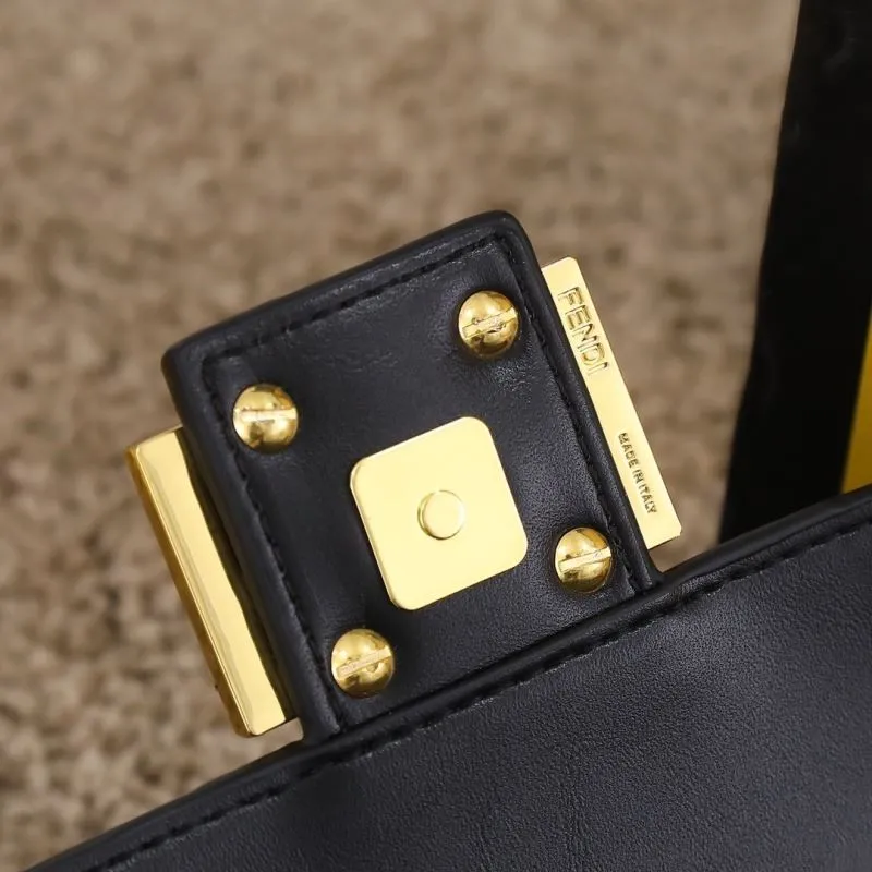 Versace Black Leather Handbag Model 181 with Gold Medusa Clasp - Image 6