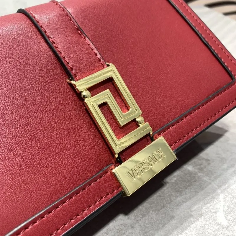 Versace 6607 Red Leather Crossbody Bag - Image 4