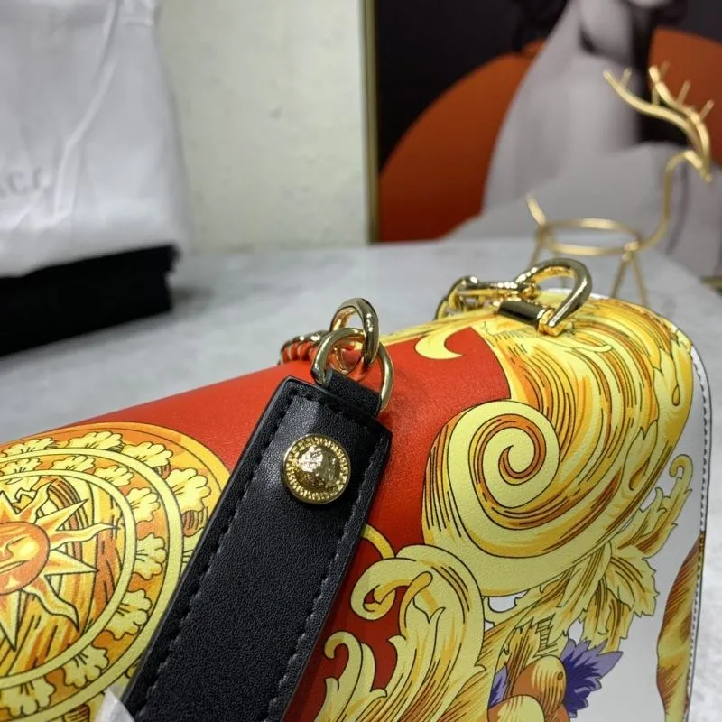 Versace Red Gold Baroque Crossbody Satchel Bag Size 24-7-16cm - Image 6