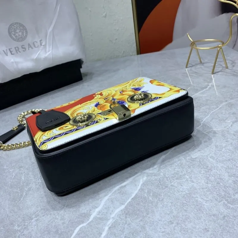 Versace Red Gold Baroque Crossbody Satchel Bag Size 24-7-16cm - Image 7