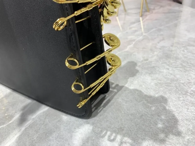Fendi Black Leather Satchel Bag with Gold Chain - Image 6