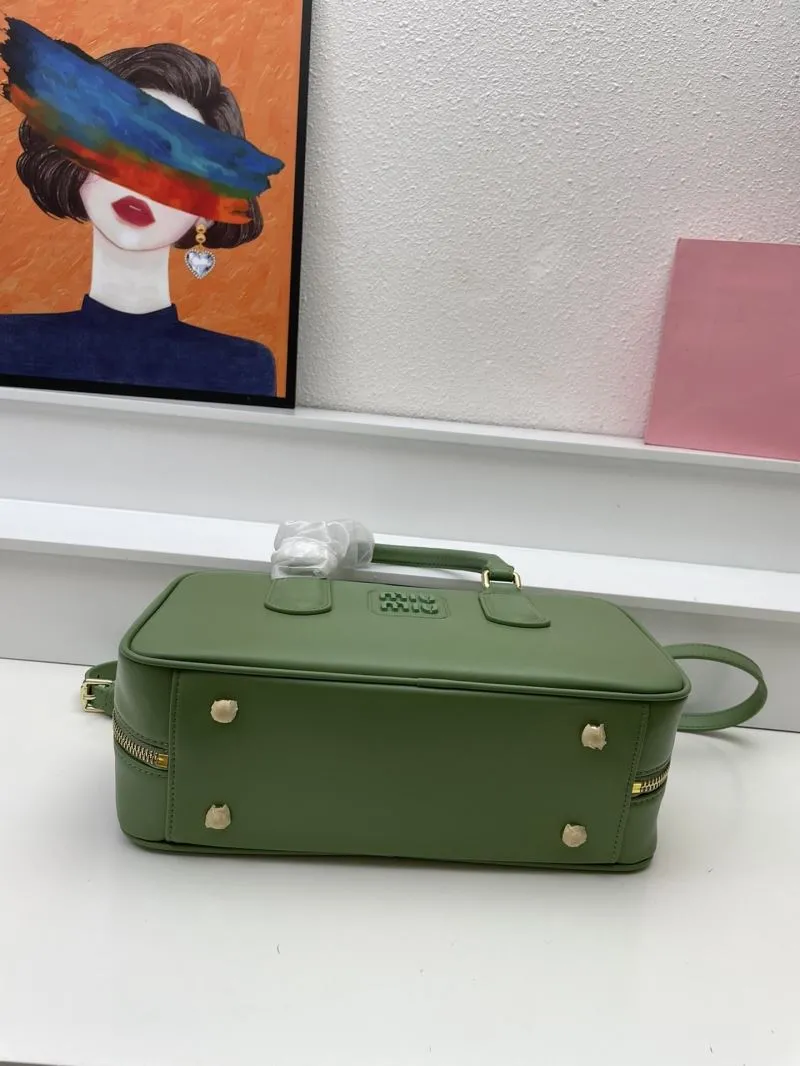 Miu Miu Green Leather Handbag with Strap 148# 27cm - Image 7