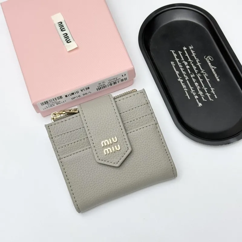 MIU MIU Wallets Bags-5