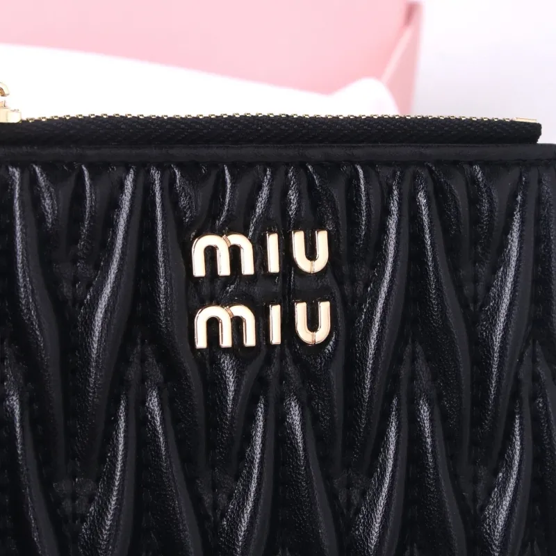 Miu Miu Black Quilted Leather Wallet - Image 5