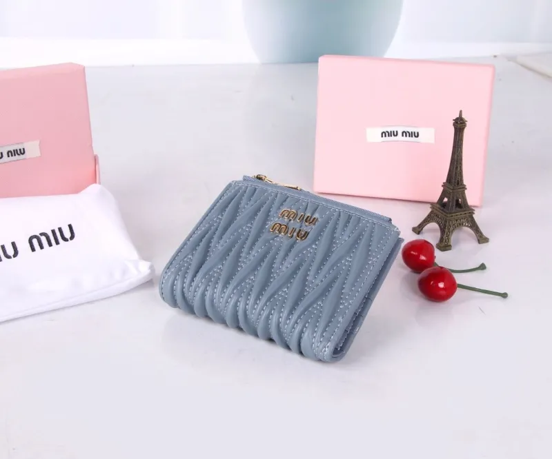 Miu Miu Light Blue Quilted Zip Wallet - Image 3