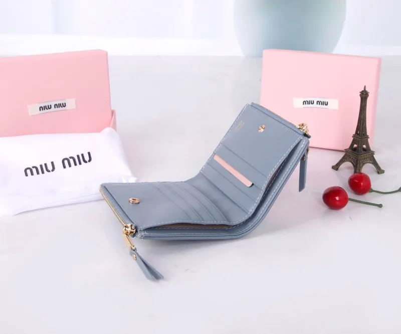 Miu Miu Light Blue Quilted Zip Wallet - Image 8