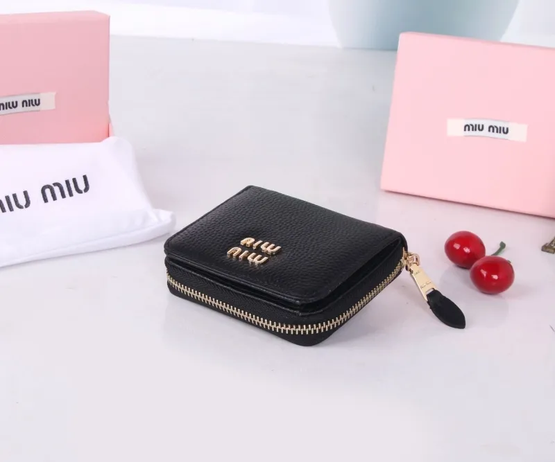 Miu Miu Black Leather Zip Wallet - Image 4
