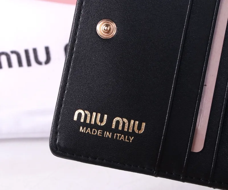 Miu Miu Black Leather Wallet - Image 7