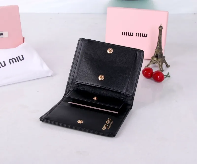 Miu Miu Black Leather Wallet - Image 8