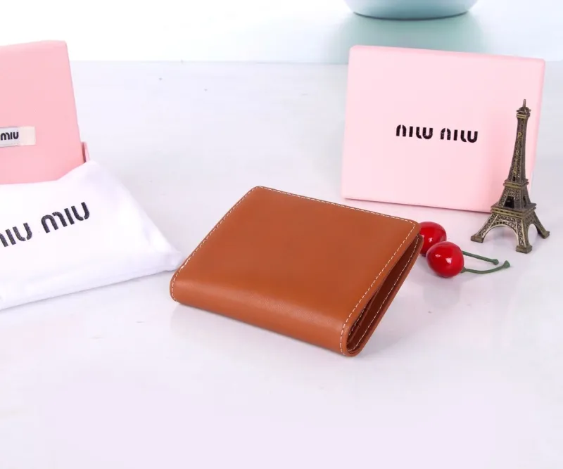 Miu Miu Brown Leather Compact Wallet - Image 5