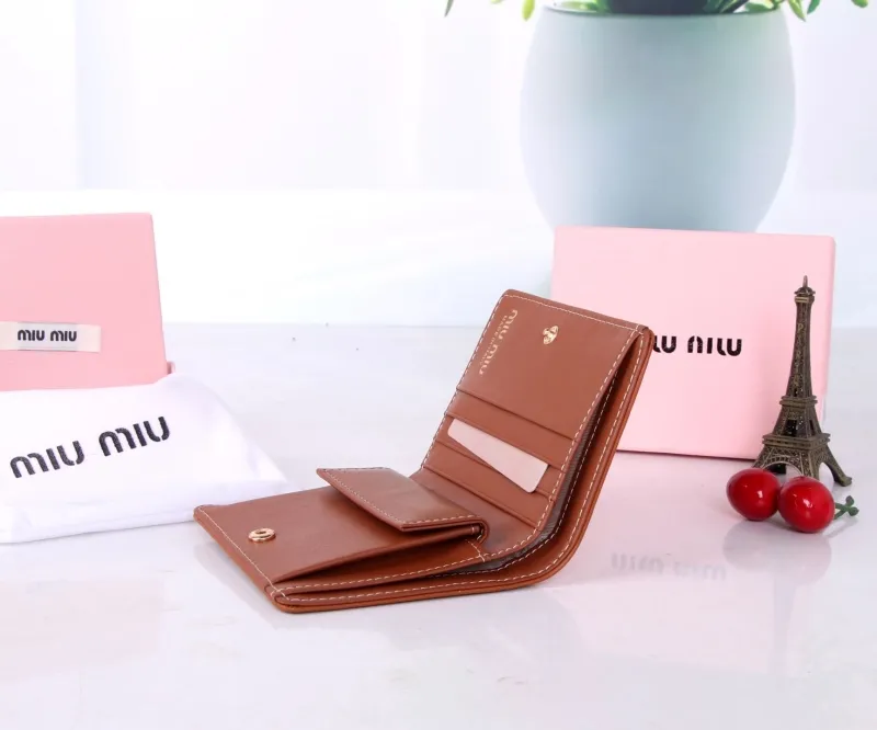 Miu Miu Brown Leather Compact Wallet - Image 9