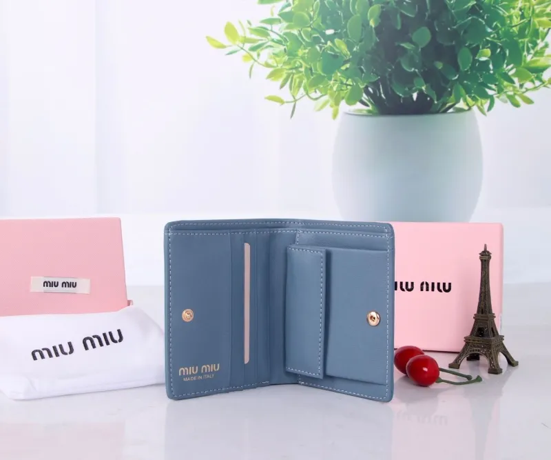 MIU MIU Blue Leather Compact Wallet - Image 5