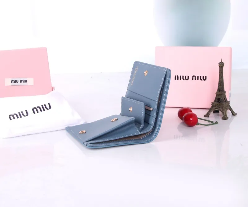 MIU MIU Blue Leather Compact Wallet - Image 8