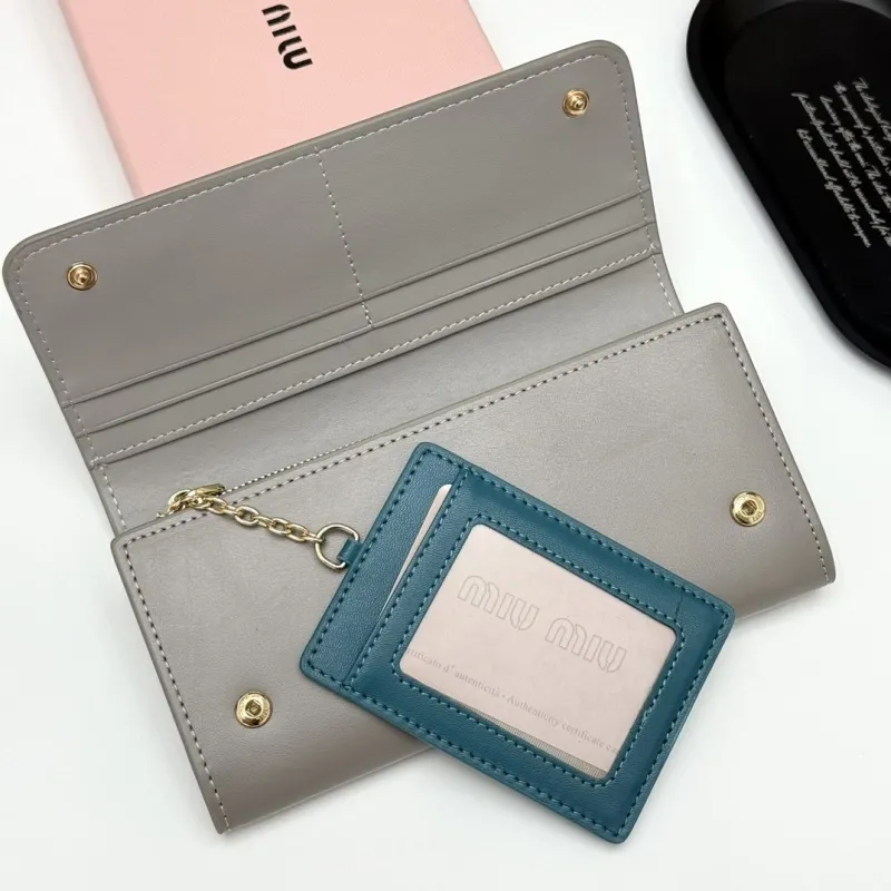 Miu Miu French Grey Leather Long Wallet - Image 7