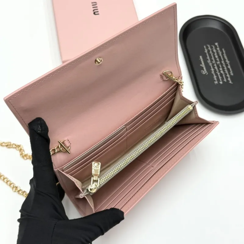 Miu Miu Pink Leather Chain Wallet V06 - Image 7